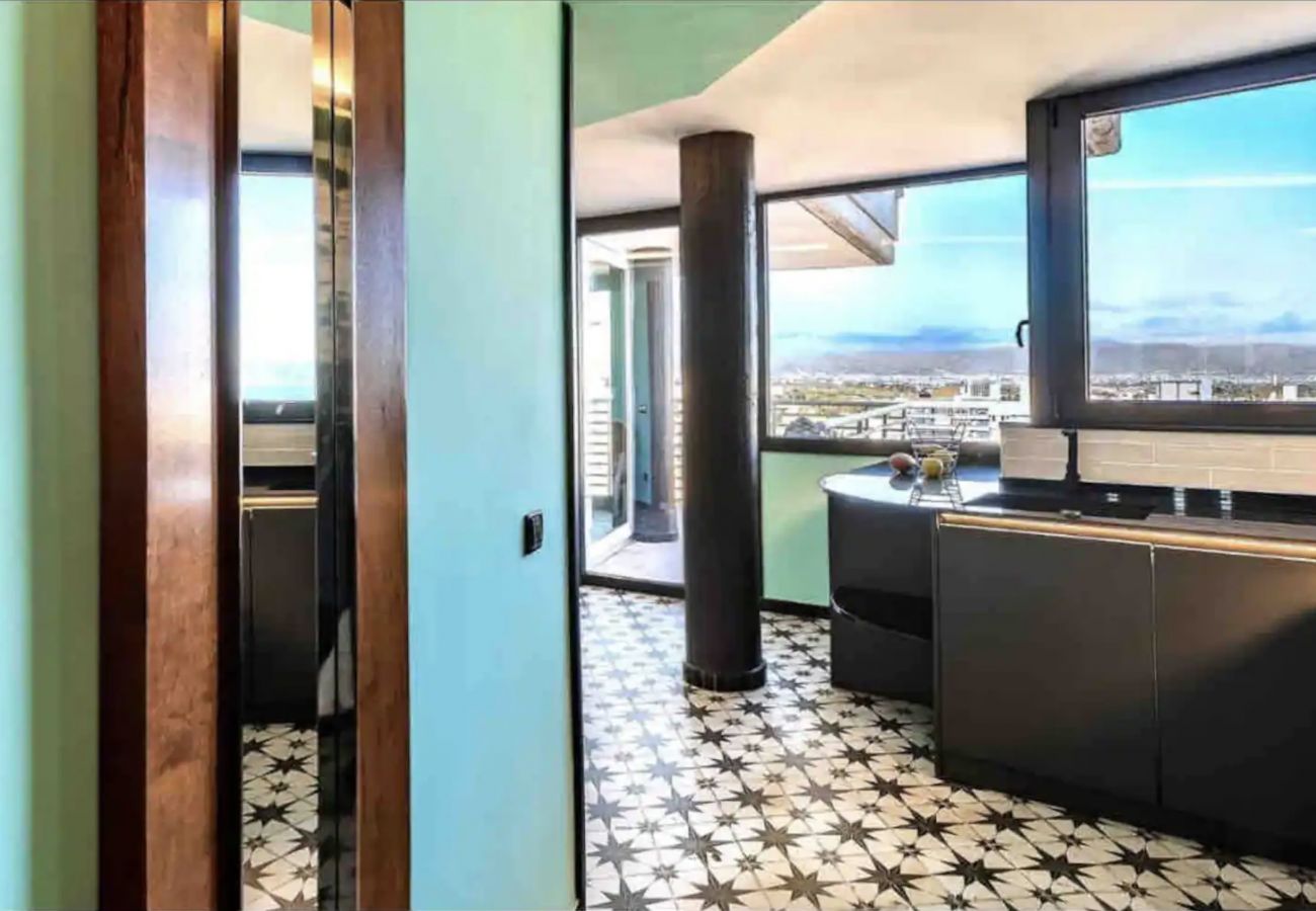 Apartamento en Torremolinos - Casa Skysuite - Vistas al mar