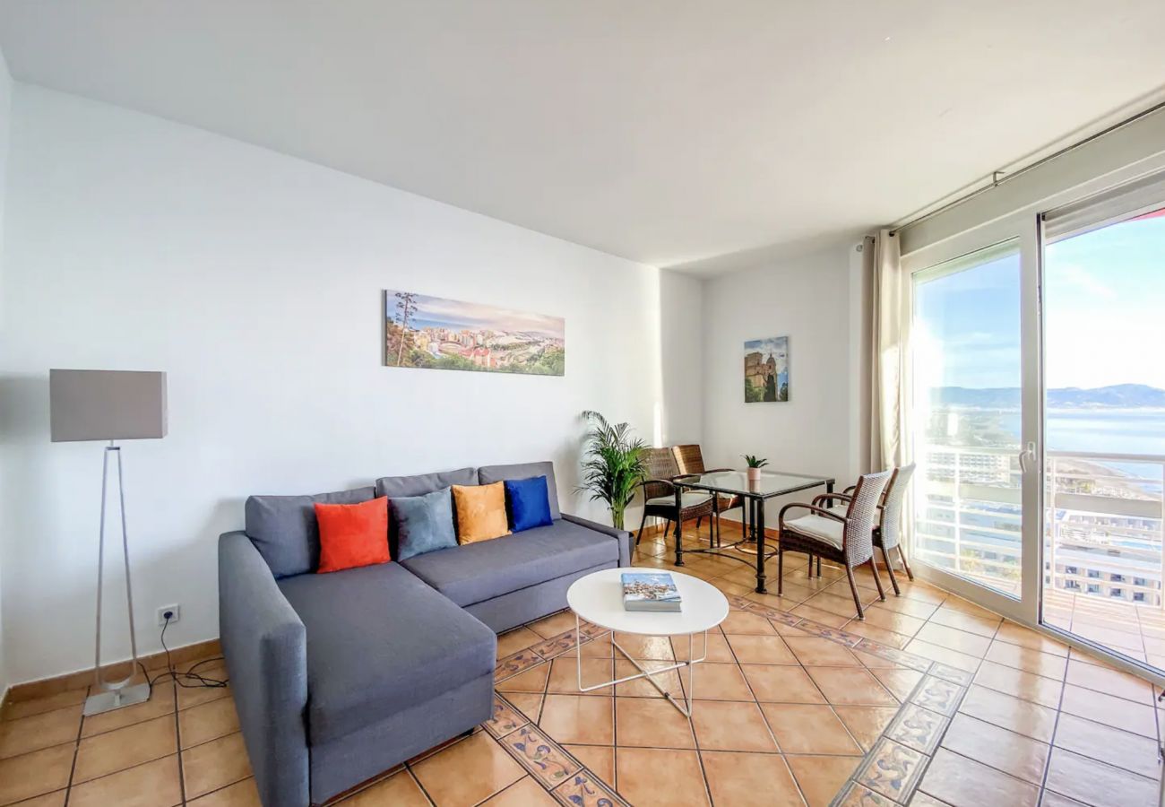 Apartamento en Torremolinos - Casa Sierra - Vistas al mar