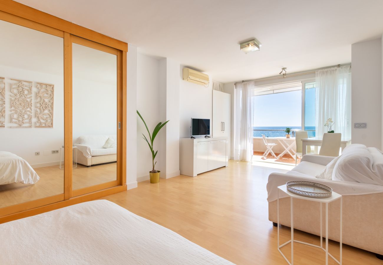 Estudio en Torremolinos - Casa Inma - Primera línea de playa 