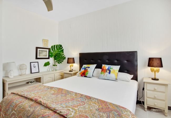 Apartamento en Torremolinos - Casa Doce - Pueblo Blanco Apartamento en Torremolinos - Casa Doce - Pueblo Blanco