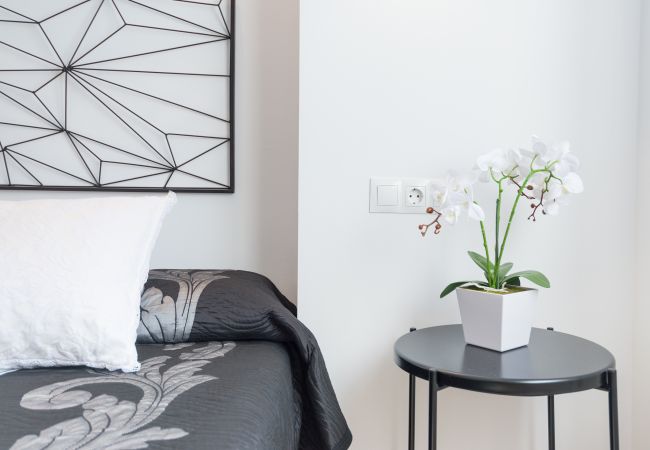Apartamento en Torremolinos - SaturnoDream: 4 minutos de la playa: Piscina Apartamento en Torremolinos - SaturnoDream: 4 minutos de la playa: Piscina