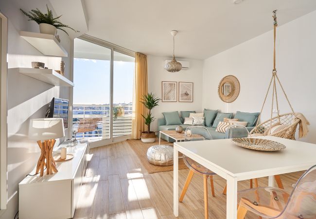 Apartamento en Torremolinos - Sunset Beach - Charming apartment with jacuzzi. Apartamento en Torremolinos - Sunset Beach - Charming apartment with jacuzzi.