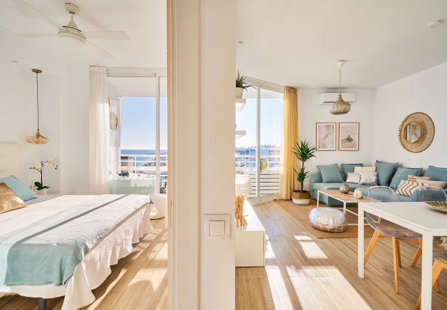 Apartamento en Torremolinos - Sunset Beach - Charming apartment with jacuzzi. Apartamento en Torremolinos - Sunset Beach - Charming apartment with jacuzzi.