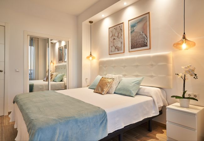 Apartamento en Torremolinos - Sunset Beach - Charming apartment with jacuzzi. Apartamento en Torremolinos - Sunset Beach - Charming apartment with jacuzzi.