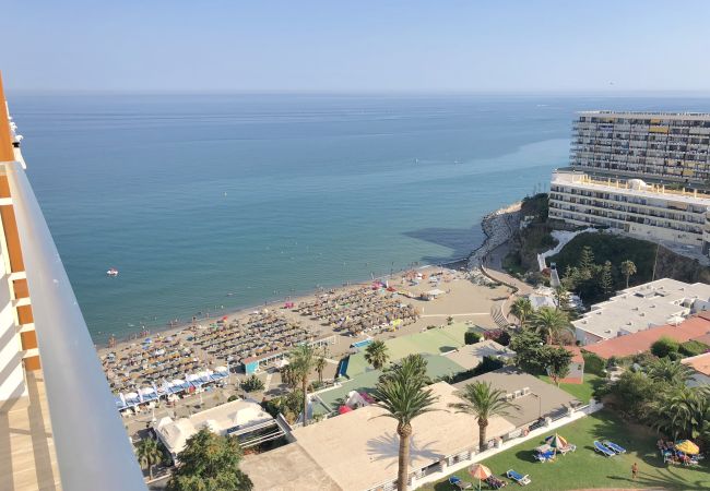 Apartamento en Torremolinos - Sunset Beach - Charming apartment with jacuzzi. Apartamento en Torremolinos - Sunset Beach - Charming apartment with jacuzzi.
