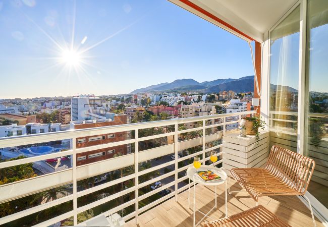 Apartamento en Torremolinos - Sunset Beach - Charming apartment with jacuzzi. Apartamento en Torremolinos - Sunset Beach - Charming apartment with jacuzzi.