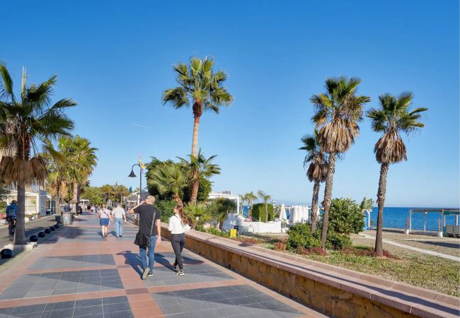 Apartamento en Torremolinos - Sunset Beach - Charming apartment with jacuzzi. Apartamento en Torremolinos - Sunset Beach - Charming apartment with jacuzzi.