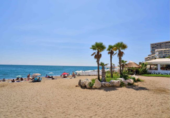 Apartamento en Torremolinos - Sunset Beach - Charming apartment with jacuzzi. Apartamento en Torremolinos - Sunset Beach - Charming apartment with jacuzzi.