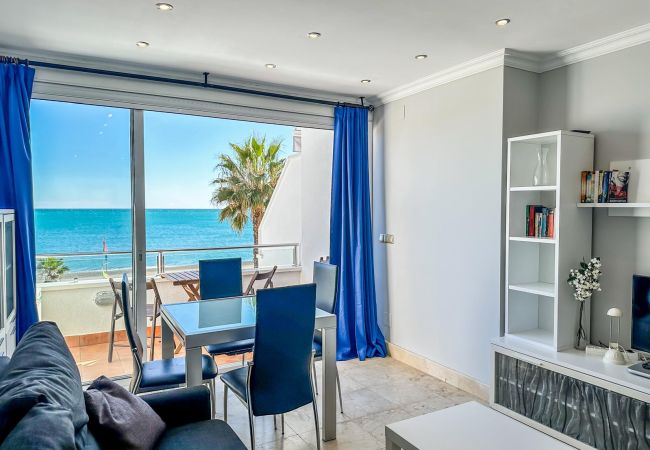 Estudio en Torremolinos - Casa Paraiso - Primera línea de playa Estudio en Torremolinos - Casa Paraiso - Primera línea de playa