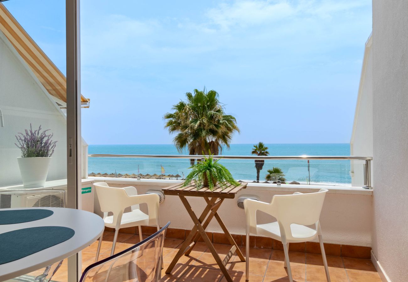 Estudio en Torremolinos - Casa Paraiso - Primera línea de playa