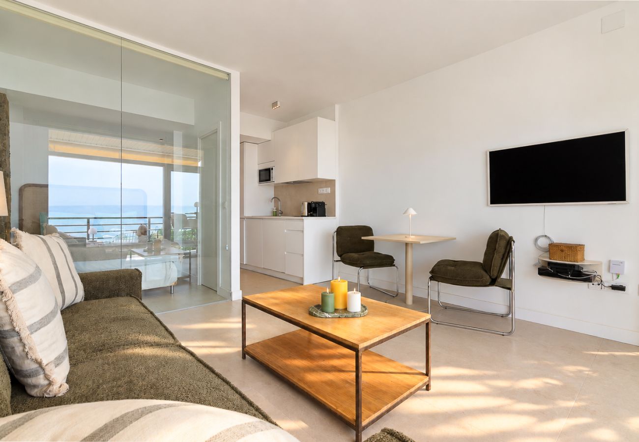 Estudio en Torremolinos - Casa Marena - Sea View, Sunny Terrace & Pool