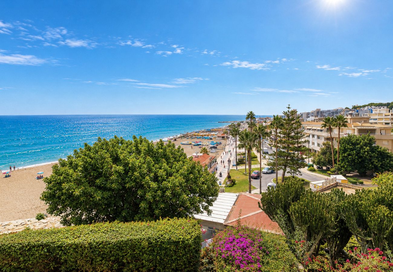 Estudio en Torremolinos - Casa Marena - Sea View, Sunny Terrace & Pool
