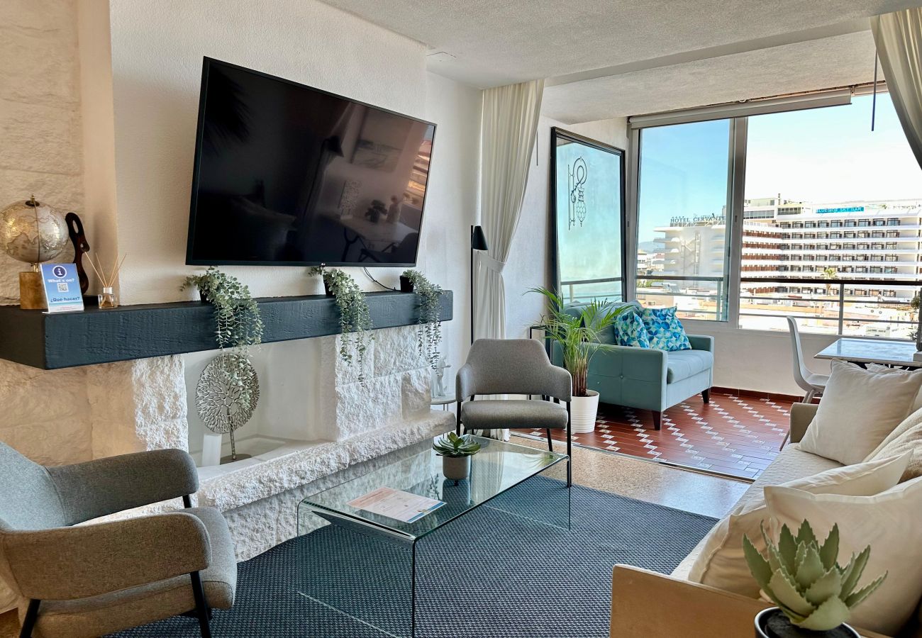 Apartment in Torremolinos - Casa Lawrence - Sea Views