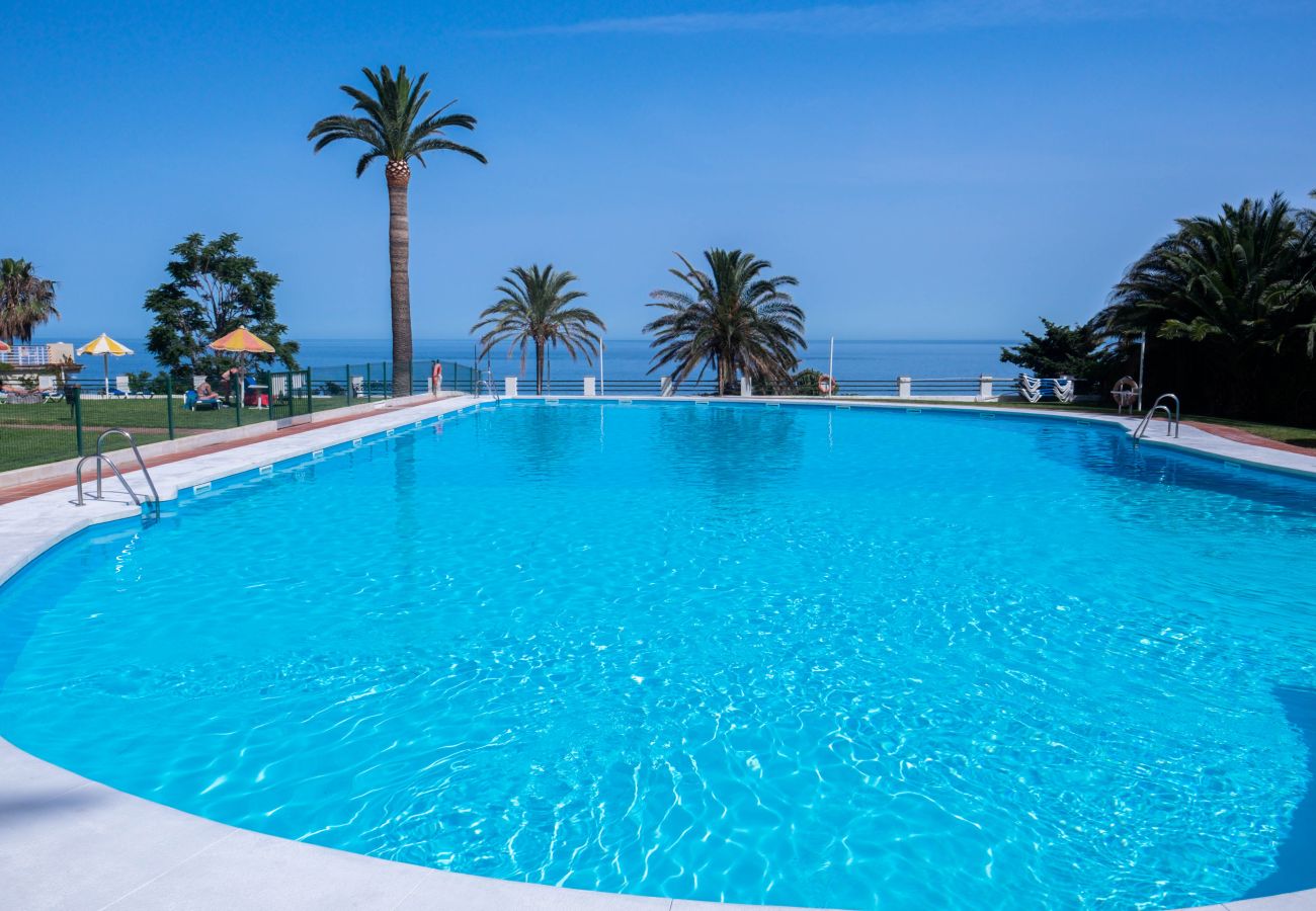 Apartment in Torremolinos - The White Rock (Private Access to the beach)