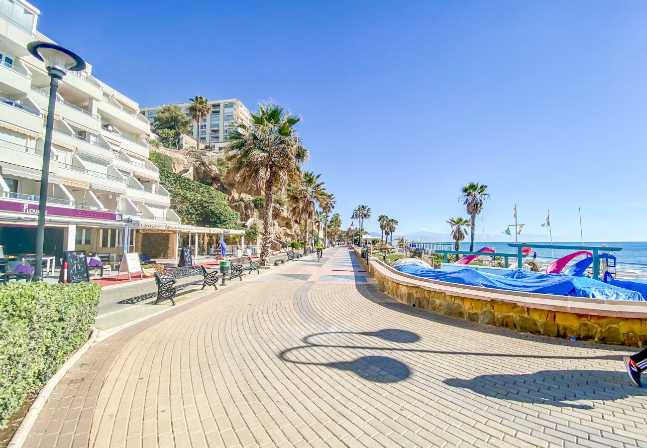 Apartment in Torremolinos - The White Rock (Private Access to the beach)