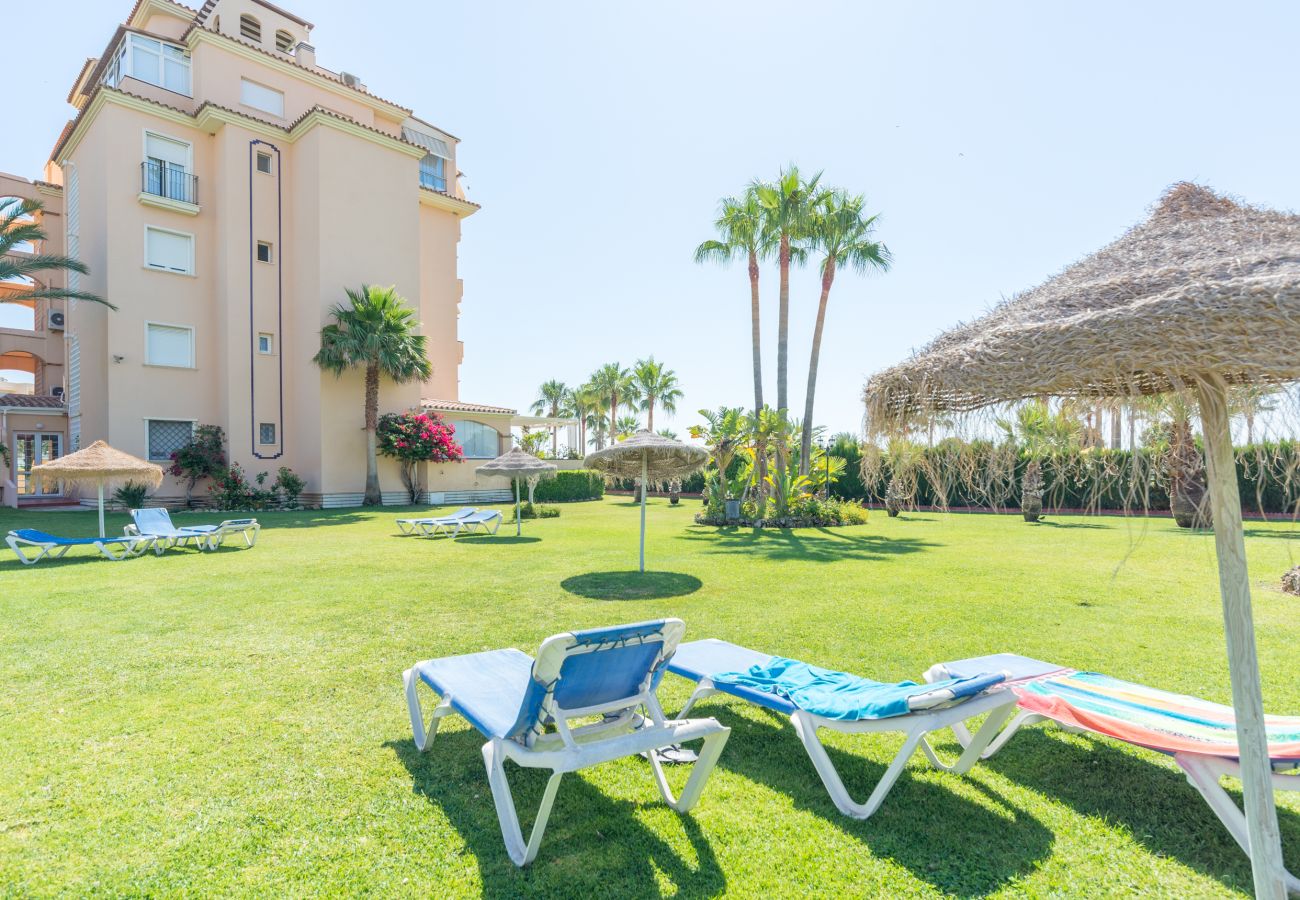 Apartment in Torremolinos - BOHO CHIC. Beach front.Free bikes.Pool