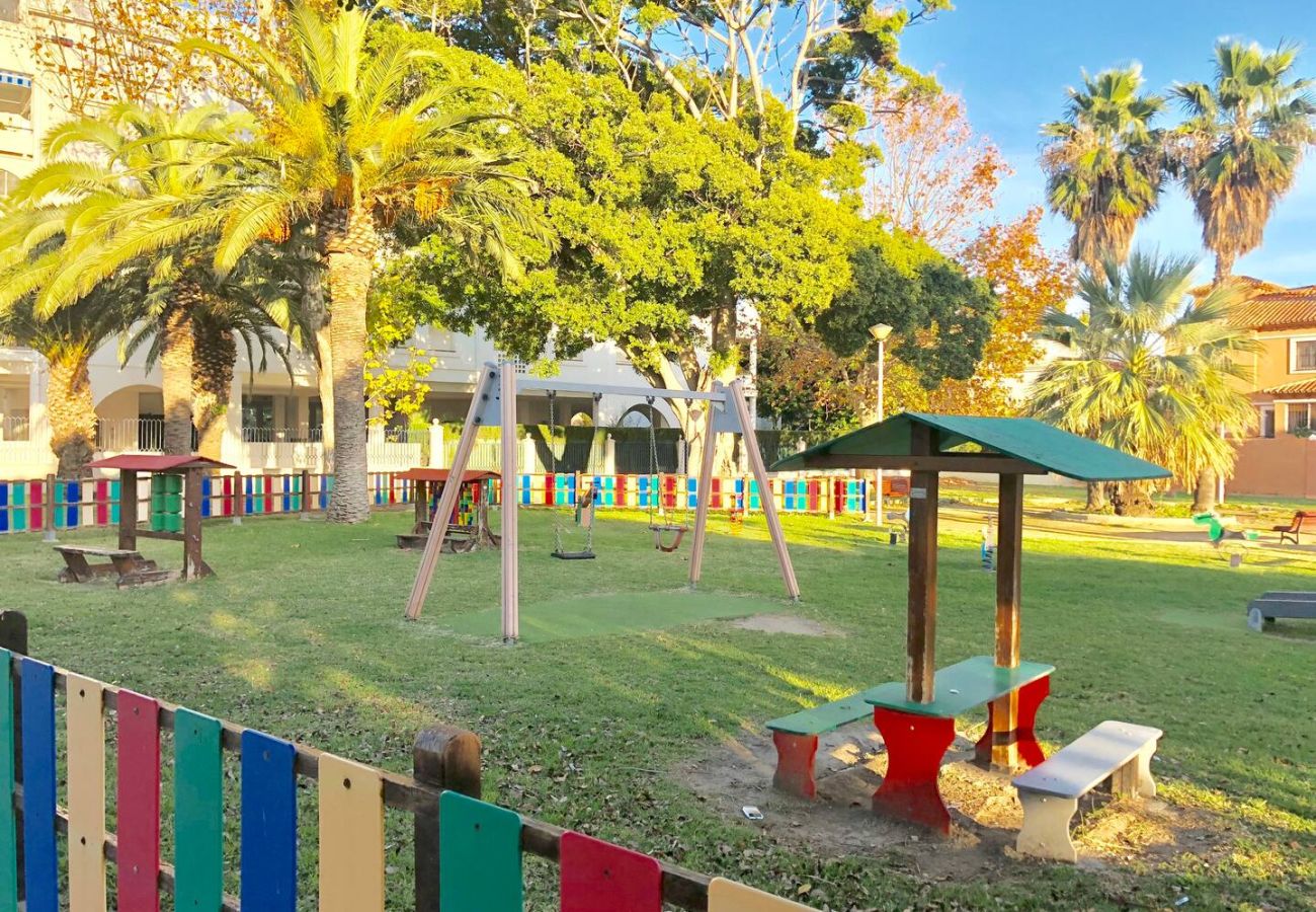 Apartment in Torremolinos - BOHO CHIC. Beach front.Free bikes.Pool