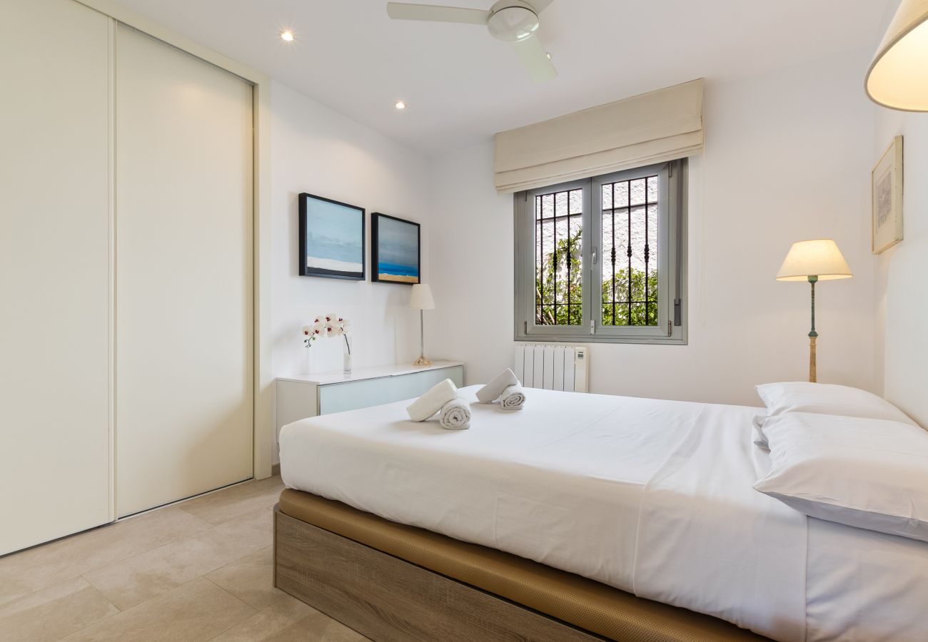 Apartment in Torremolinos - Casa Violeta - Sea Views