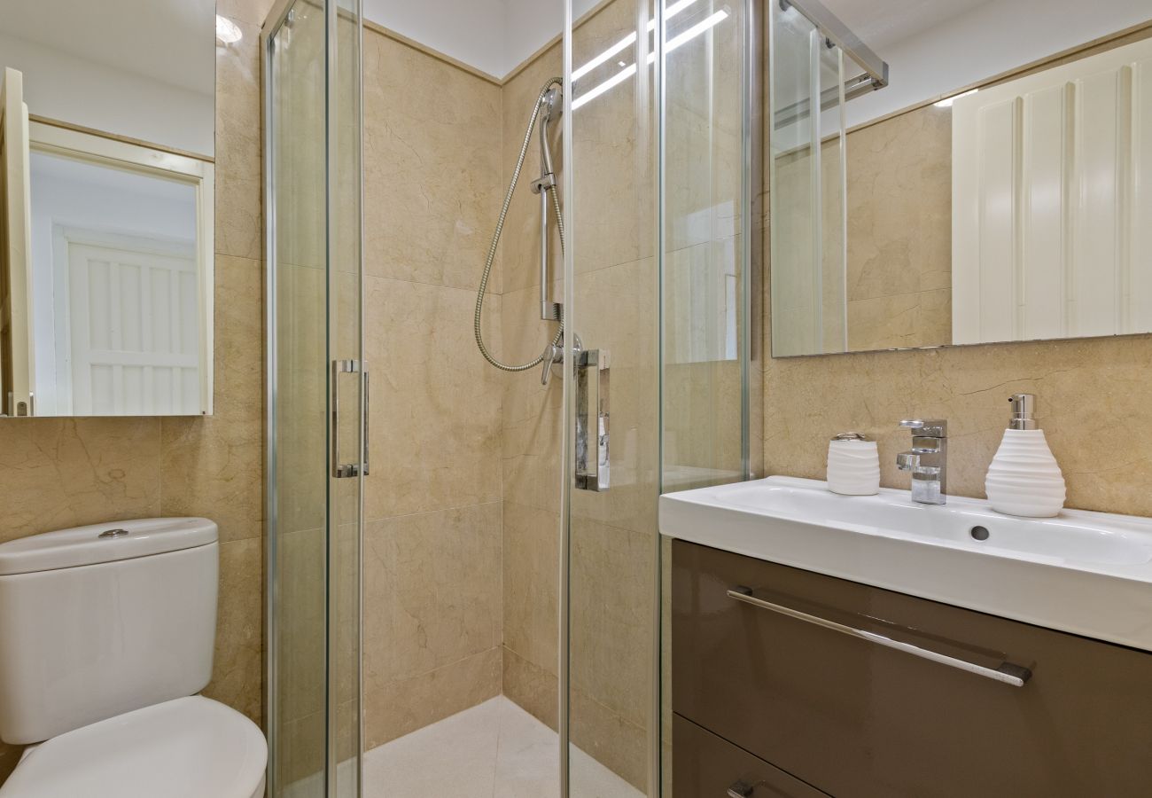 Apartment in Torremolinos - Casa Violeta - Sea Views