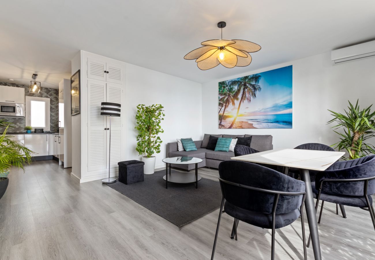 Apartment in Torremolinos - Casa Birgit - Sea Views