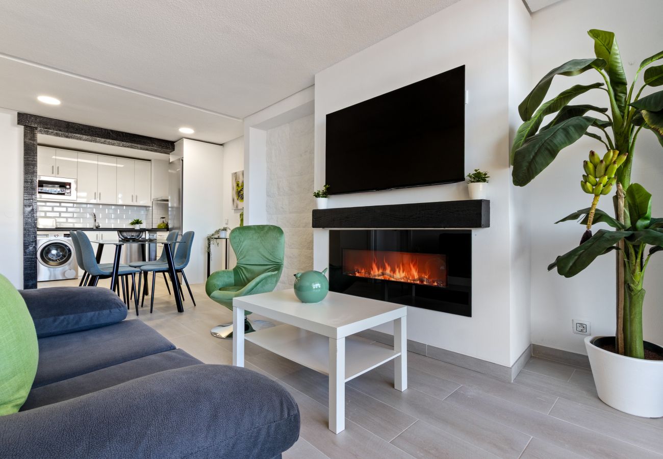 Apartment in Torremolinos - Casa Nogalera II - Vistas al mar