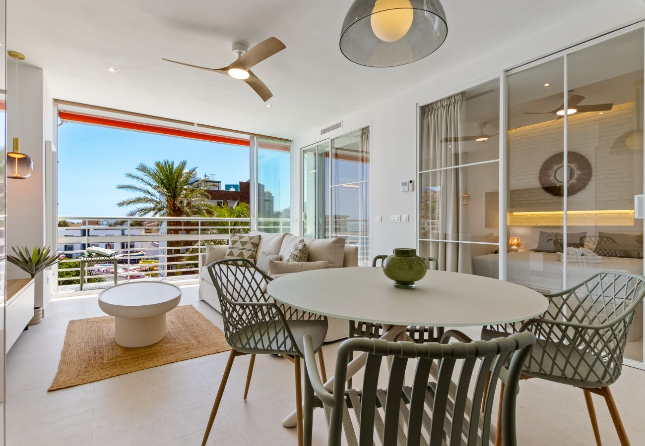Apartment in Torremolinos - Azure Horizon - Luxury Sea View