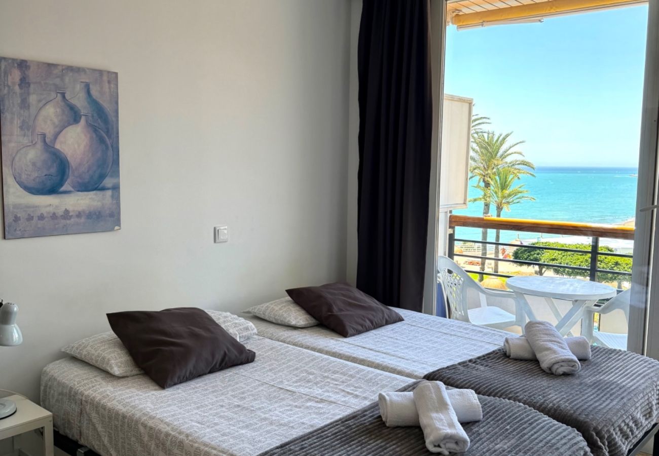 Studio à Torremolinos - Casa Ángeles - Terraza y vista al mar