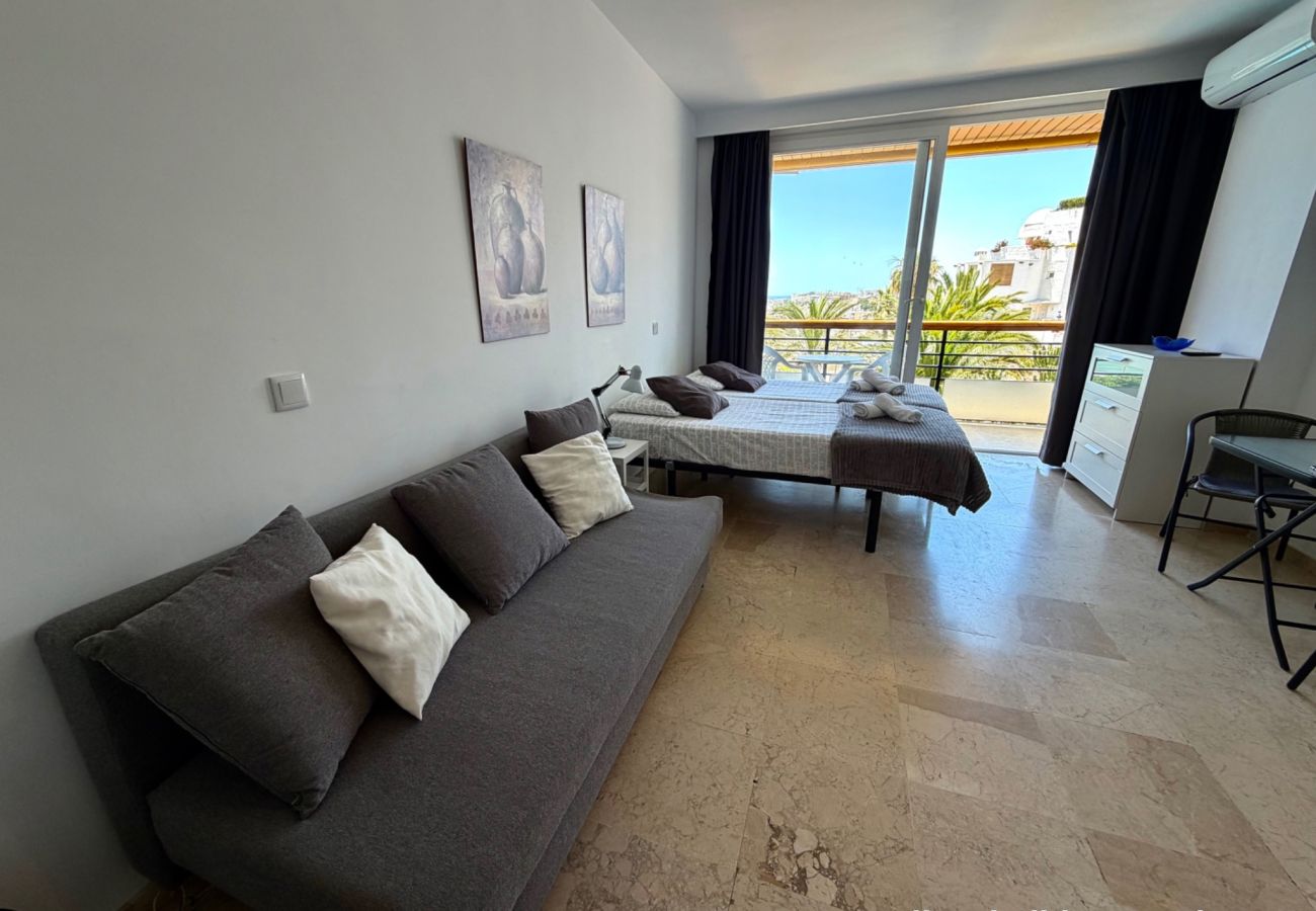 Studio à Torremolinos - Casa Ángeles - Terraza y vista al mar